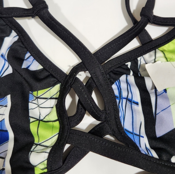 NWT Beach Bunny Architecture Strappy Bikini TOP Size L - Picture 5 of 7